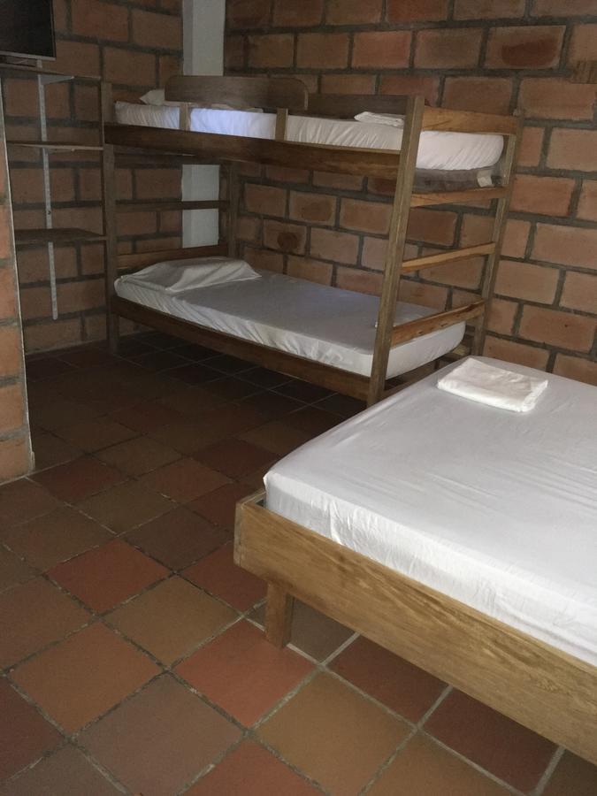 Hotel Pizzeria Opera Толу Экстерьер фото